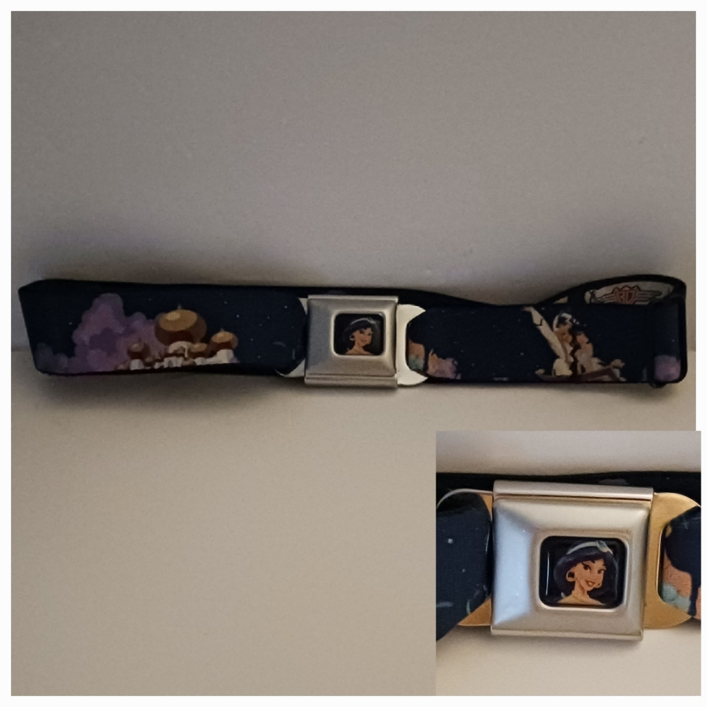Buckle-Down Seatbelt Belt - Disney's Aladdin - EUC